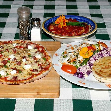 Bed and Breakfast Tower of Pizza Ethels Drive Zewnętrze zdjęcie